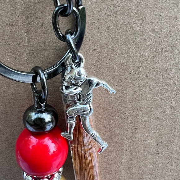For the LOVE of Football Keychain - Picture 4 of 5
